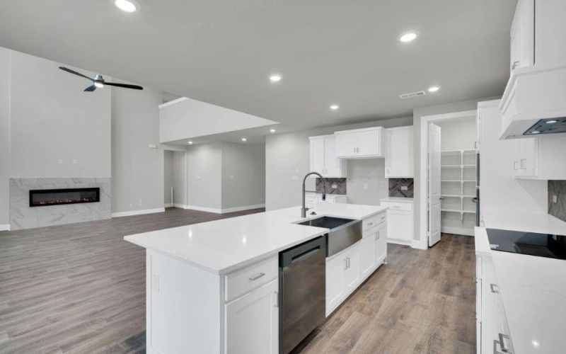 4309 Laurel Trail, Midlothian, TX 76065, 4 Habitaciones Habitaciones , ,3 BañosBaños,Residential,En Venta,4309 Laurel Trail,0,21077974