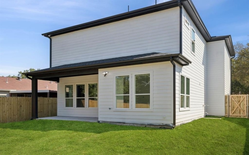 811 N Bond Avenue, Dallas, TX 75211, 4 Habitaciones Habitaciones , ,3 BañosBaños,Residential,En Venta,811 N Bond Avenue,0,21077983