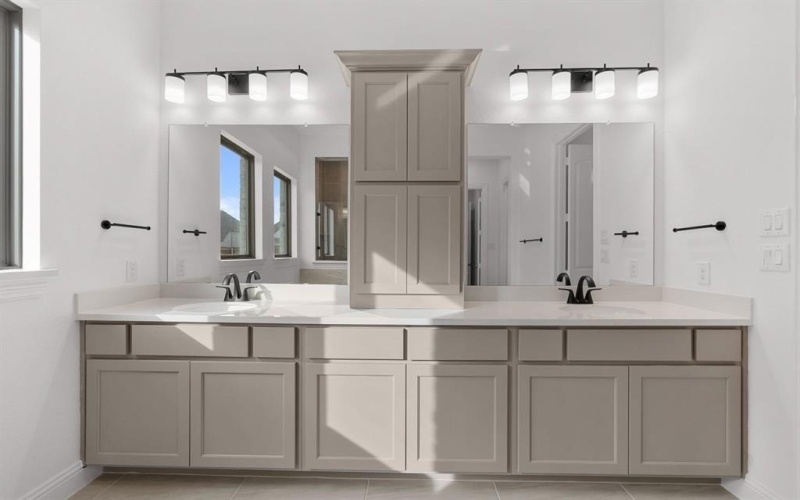 3140 Tobias Lane, Rockwall, TX 75032, 4 Bedrooms Bedrooms, ,3 BathroomsBathrooms,Residential,For Sale,3140 Tobias Lane,0,21078073