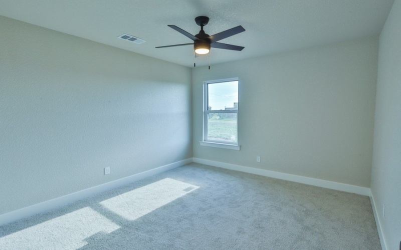 1611 Quanah Parker St, Plains, TX 79355, 4 Habitaciones Habitaciones , ,2 BañosBaños,Residential,En Venta,1611 Quanah Parker St,0,163436