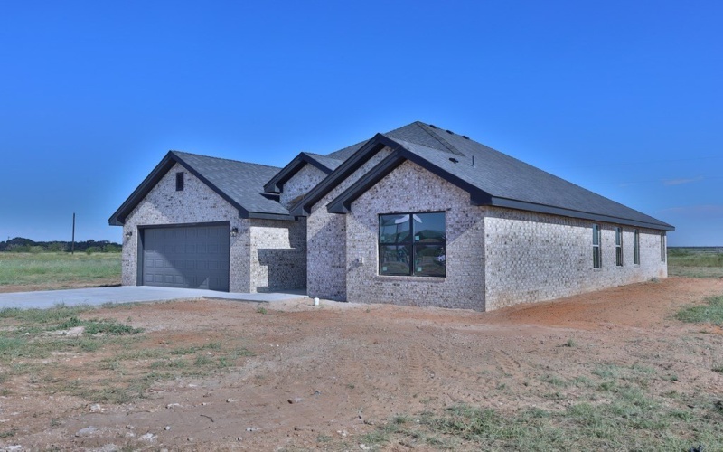 1611 Quanah Parker St, Plains, TX 79355, 4 Habitaciones Habitaciones , ,2 BañosBaños,Residential,En Venta,1611 Quanah Parker St,0,163436