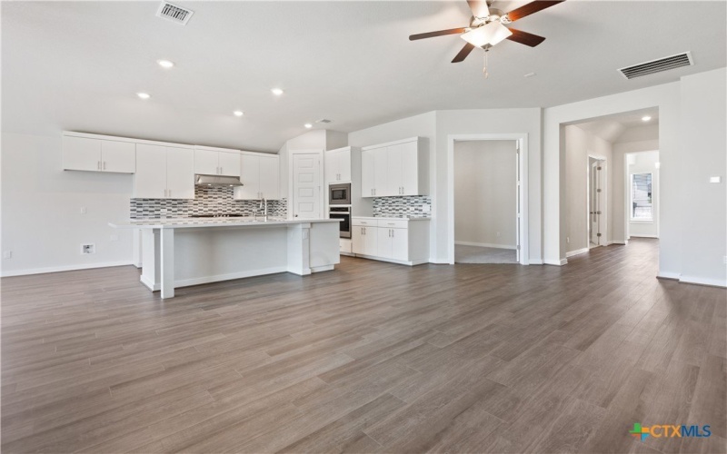 2258 Hoja Avenue, New Braunfels, TX 78132, 4 Bedrooms Bedrooms, ,3 BathroomsBathrooms,Residential,For Sale,2258 Hoja Avenue,0,594492