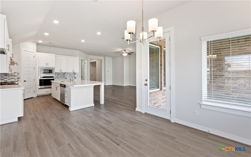 2258 Hoja Avenue, New Braunfels, TX 78132, 4 Bedrooms Bedrooms, ,3 BathroomsBathrooms,Residential,For Sale,2258 Hoja Avenue,0,594492