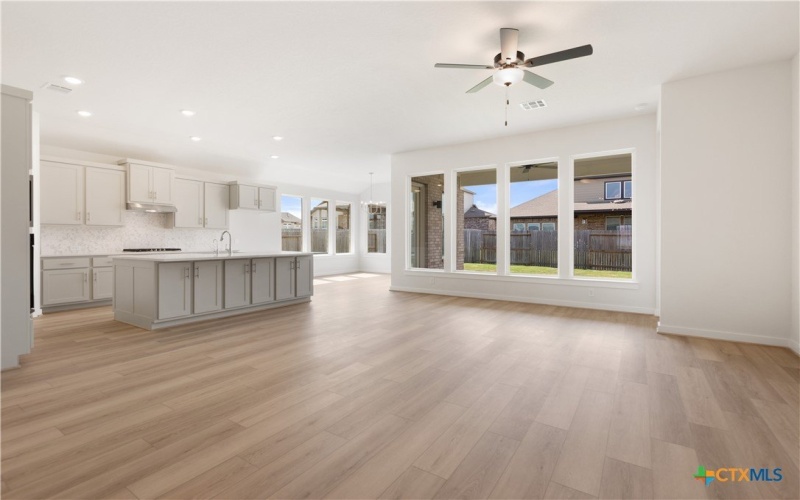 609 Borchers Boulevard, New Braunfels, TX 78132, 4 Bedrooms Bedrooms, ,3 BathroomsBathrooms,Residential,For Sale,609 Borchers Boulevard,0,594496