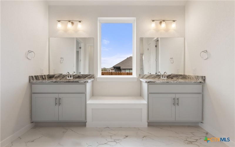 609 Borchers Boulevard, New Braunfels, TX 78132, 4 Bedrooms Bedrooms, ,3 BathroomsBathrooms,Residential,For Sale,609 Borchers Boulevard,0,594496
