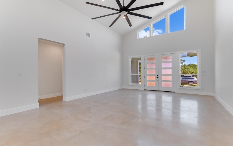 155 W Hickory Drive, Granite Shoals, TX 78654, 4 Habitaciones Habitaciones , ,3 BañosBaños,Residential,En Venta,155 W Hickory Drive,0,175271