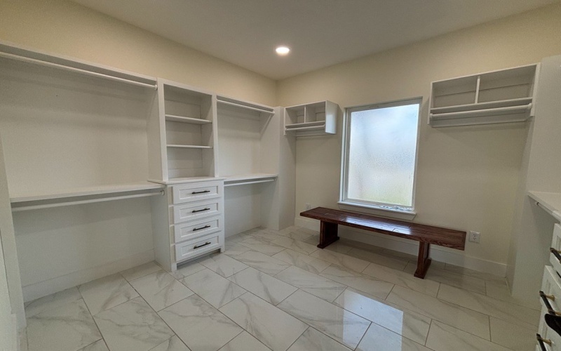 809 N CAMP STREET, Uvalde, TX 78801, 3 Bedrooms Bedrooms, ,2 BathroomsBathrooms,Residential,For Sale,809 N CAMP STREET,0,81713