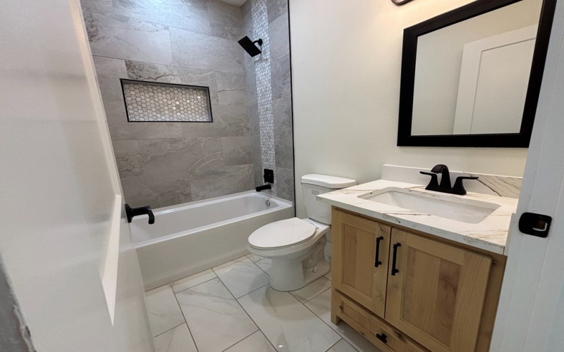 809 N CAMP STREET, Uvalde, TX 78801, 3 Bedrooms Bedrooms, ,2 BathroomsBathrooms,Residential,For Sale,809 N CAMP STREET,0,81713