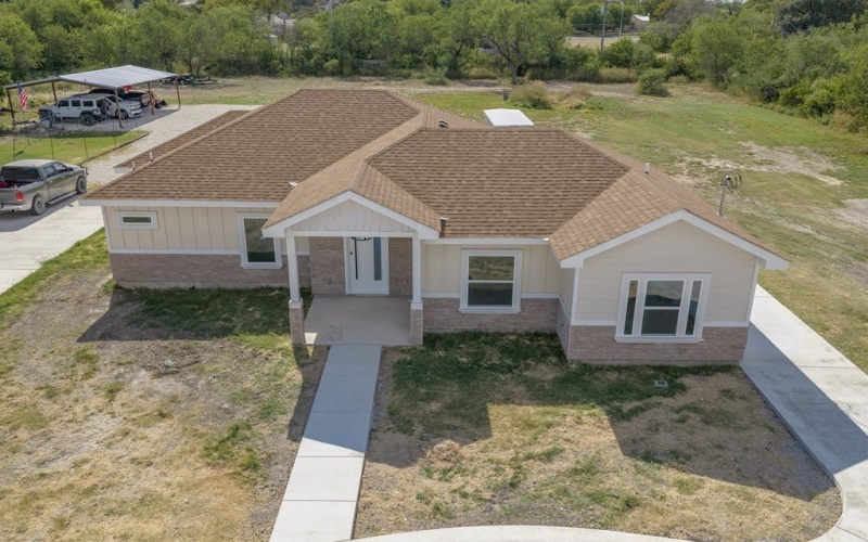 809 N CAMP STREET, Uvalde, TX 78801, 3 Bedrooms Bedrooms, ,2 BathroomsBathrooms,Residential,For Sale,809 N CAMP STREET,0,81713