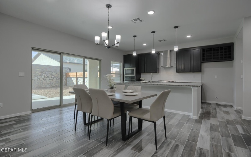 13896 Sky Ranger Avenue, El Paso, TX 79928, 3 Habitaciones Habitaciones , ,2 BañosBaños,Residential,En Venta,13896 Sky Ranger Avenue,0,931484