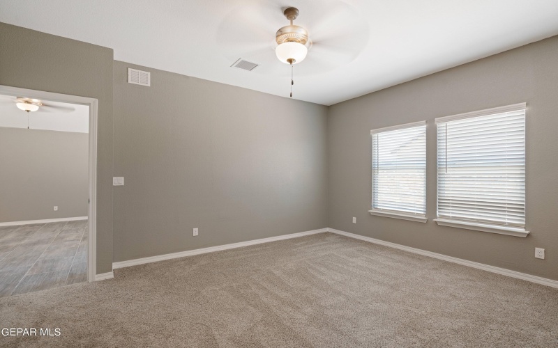 13865 Carolina ponce Avenue, El Paso, TX 79928, 4 Bedrooms Bedrooms, ,3 BathroomsBathrooms,Residential,For Sale,13865 Carolina ponce Avenue,921113