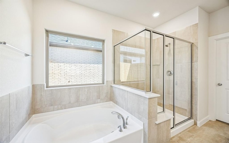 1535 Oakdale Drive, Kaufman, TX 75142, 3 Bedrooms Bedrooms, ,2 BathroomsBathrooms,Residential,For Sale,1535 Oakdale Drive,0,21078151