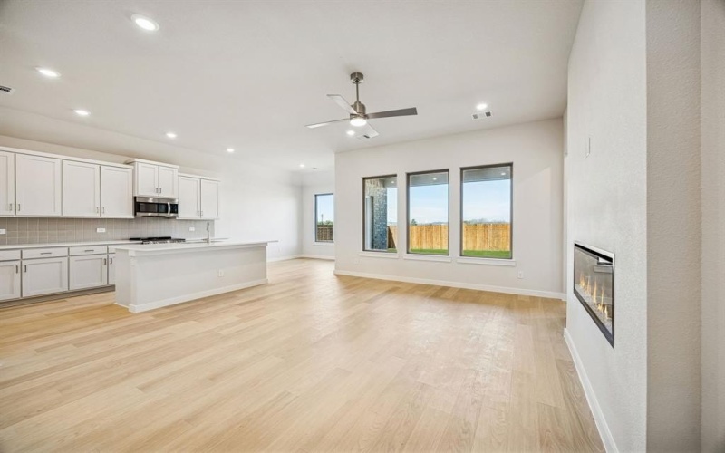 1535 Oakdale Drive, Kaufman, TX 75142, 3 Bedrooms Bedrooms, ,2 BathroomsBathrooms,Residential,For Sale,1535 Oakdale Drive,0,21078151