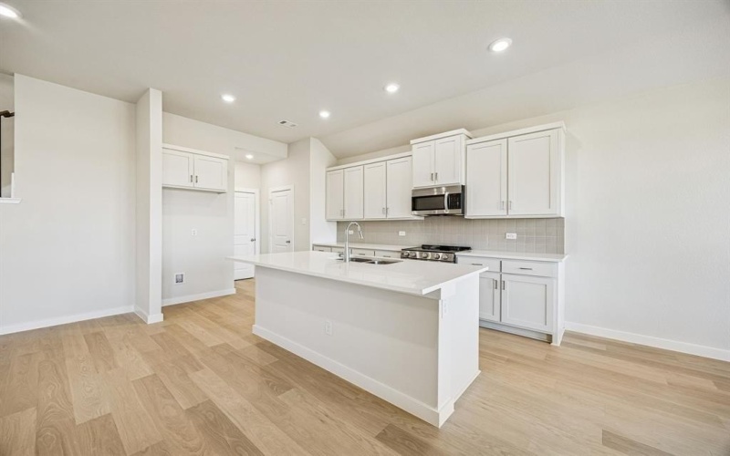 1535 Oakdale Drive, Kaufman, TX 75142, 3 Bedrooms Bedrooms, ,2 BathroomsBathrooms,Residential,For Sale,1535 Oakdale Drive,0,21078151