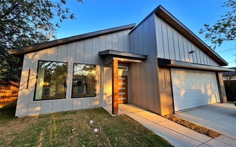 4311 King Street, Greenville, TX 75401, 3 Bedrooms Bedrooms, ,2 BathroomsBathrooms,Residential,For Sale,4311 King Street,0,21078174