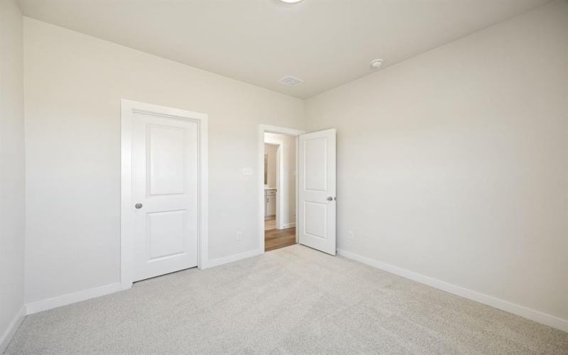 1537 Oakdale Drive, Kaufman, TX 75142, 3 Bedrooms Bedrooms, ,2 BathroomsBathrooms,Residential,For Sale,1537 Oakdale Drive,0,21078204