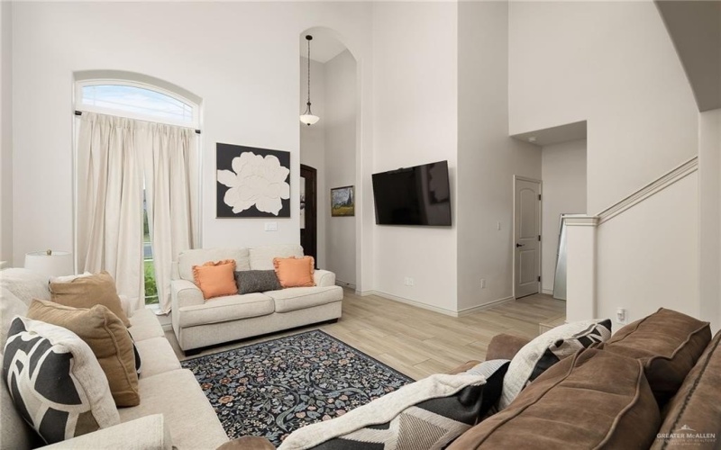 309 Central Park Street, Edinburg, TX 78541, 4 Habitaciones Habitaciones , ,2 BañosBaños,Residential,En Venta,309 Central Park Street,0,482397