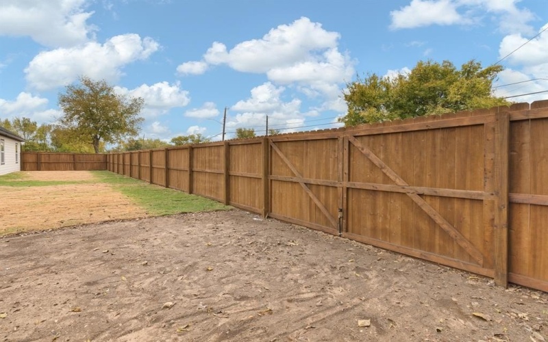 3420 Mount Horum Way, Fort Worth, TX 76105, 4 Habitaciones Habitaciones , ,2 BañosBaños,Residential,En Venta,3420 Mount Horum Way,0,21077558