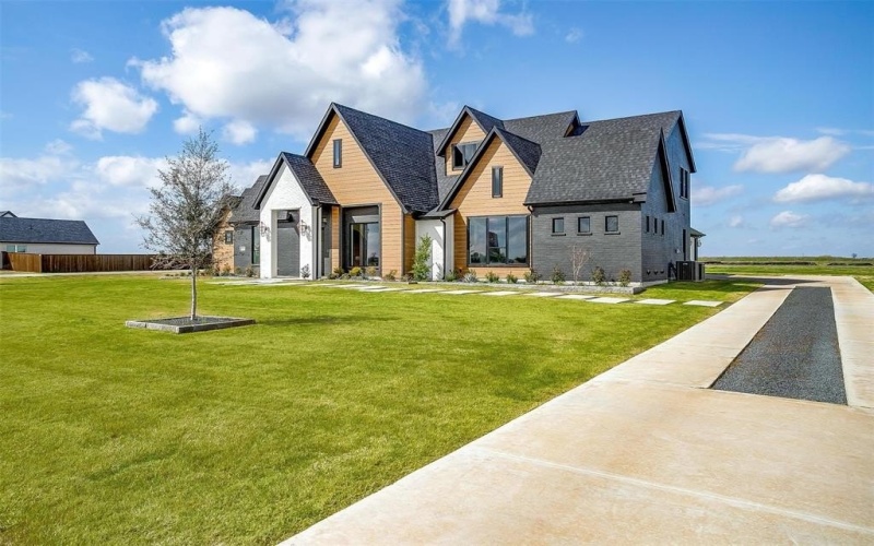 188 Ozro Road, Venus, TX 76084, 5 Bedrooms Bedrooms, ,3 BathroomsBathrooms,Residential,For Sale,188 Ozro Road,0,21077677