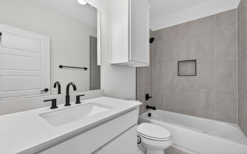 1837 Rustic Vine Road, Mesquite, TX 75181, 5 Bedrooms Bedrooms, ,3 BathroomsBathrooms,Residential,For Sale,1837 Rustic Vine Road,0,21078376