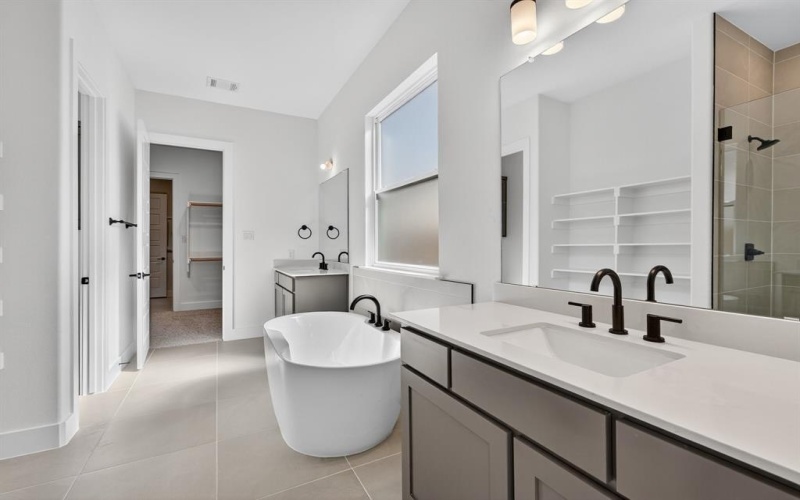 1828 Jasmine June, Mesquite, TX 75181, 4 Bedrooms Bedrooms, ,3 BathroomsBathrooms,Residential,For Sale,1828 Jasmine June,0,21078399