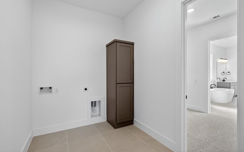 1828 Jasmine June, Mesquite, TX 75181, 4 Bedrooms Bedrooms, ,3 BathroomsBathrooms,Residential,For Sale,1828 Jasmine June,0,21078399