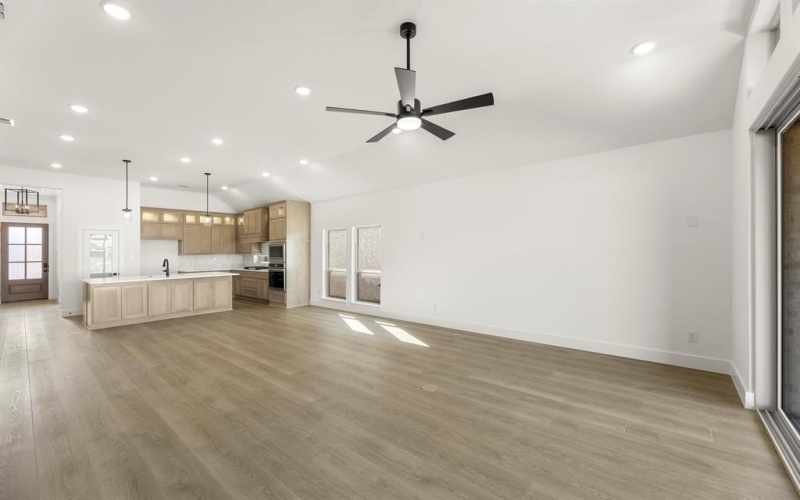 1704 Canals Drive, Little Elm, TX 75068, 4 Bedrooms Bedrooms, ,3 BathroomsBathrooms,Residential,For Sale,1704 Canals Drive,0,21078434