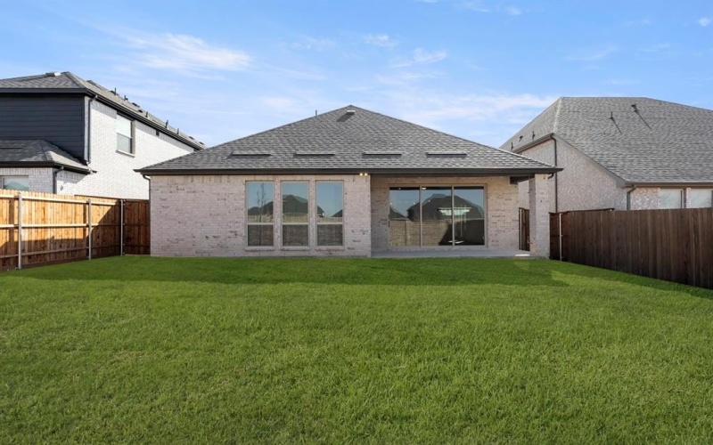 1704 Canals Drive, Little Elm, TX 75068, 4 Bedrooms Bedrooms, ,3 BathroomsBathrooms,Residential,For Sale,1704 Canals Drive,0,21078434