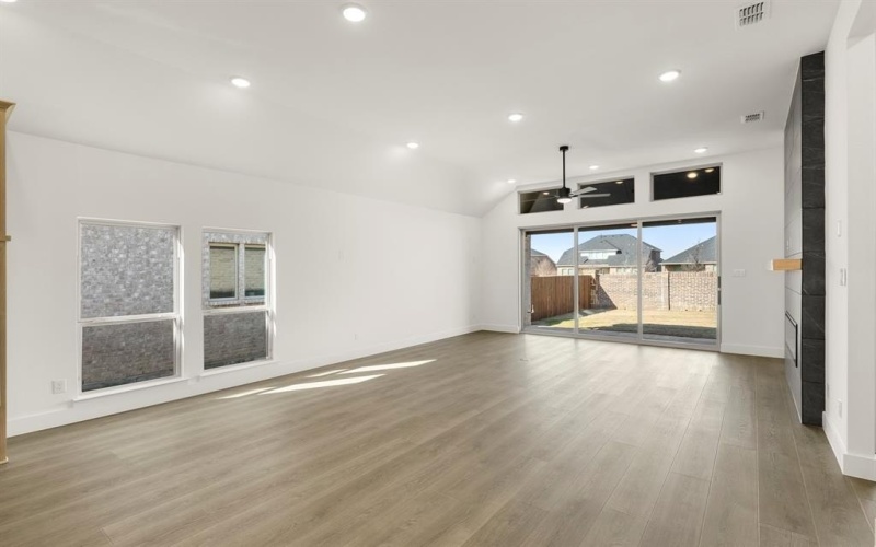 1704 Canals Drive, Little Elm, TX 75068, 4 Bedrooms Bedrooms, ,3 BathroomsBathrooms,Residential,For Sale,1704 Canals Drive,0,21078434