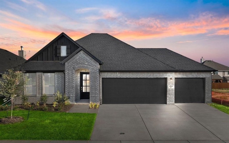 4500 Copper Point, Fort Worth, TX 76036, 4 Bedrooms Bedrooms, ,3 BathroomsBathrooms,Residential,For Sale,4500 Copper Point,0,21078467