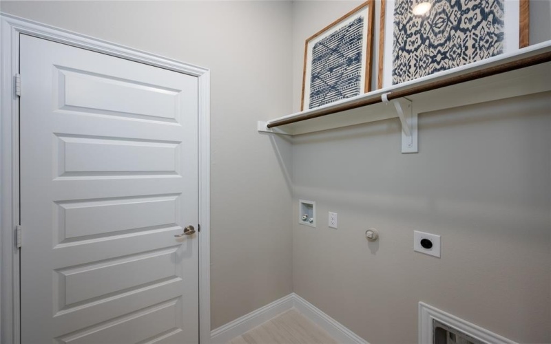 14549 Flossie Street, Pilot Point, TX 75009, 4 Bedrooms Bedrooms, ,2 BathroomsBathrooms,Residential,For Sale,14549 Flossie Street,0,21078478