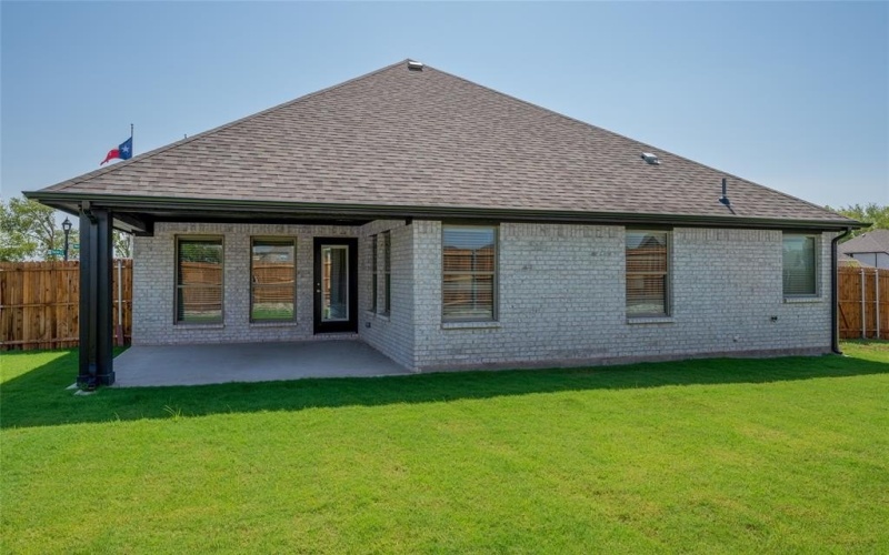 14549 Flossie Street, Pilot Point, TX 75009, 4 Bedrooms Bedrooms, ,2 BathroomsBathrooms,Residential,For Sale,14549 Flossie Street,0,21078478