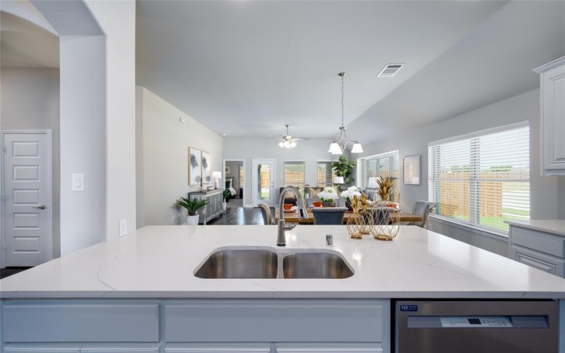 14549 Flossie Street, Pilot Point, TX 75009, 4 Bedrooms Bedrooms, ,2 BathroomsBathrooms,Residential,For Sale,14549 Flossie Street,0,21078478