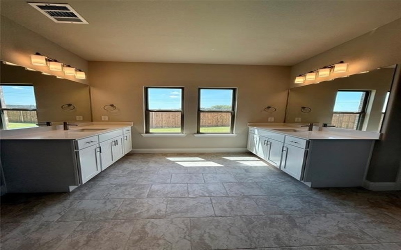5004 Picasso Road, Royse City, TX 75189, 5 Habitaciones Habitaciones , ,5 BañosBaños,Residential,En Venta,5004 Picasso Road,0,21078485