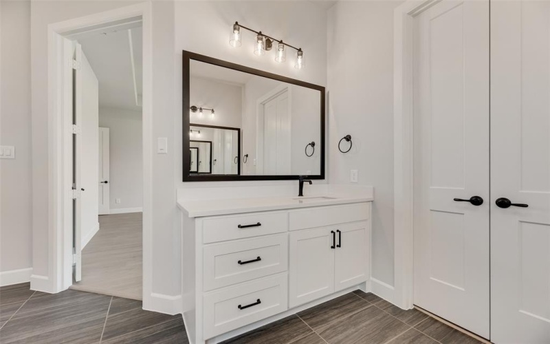4289 Waterstone Estates Drive, McKinney, TX 75071, 4 Habitaciones Habitaciones , ,5 BañosBaños,Residential,En Venta,4289 Waterstone Estates Drive,0,21078528