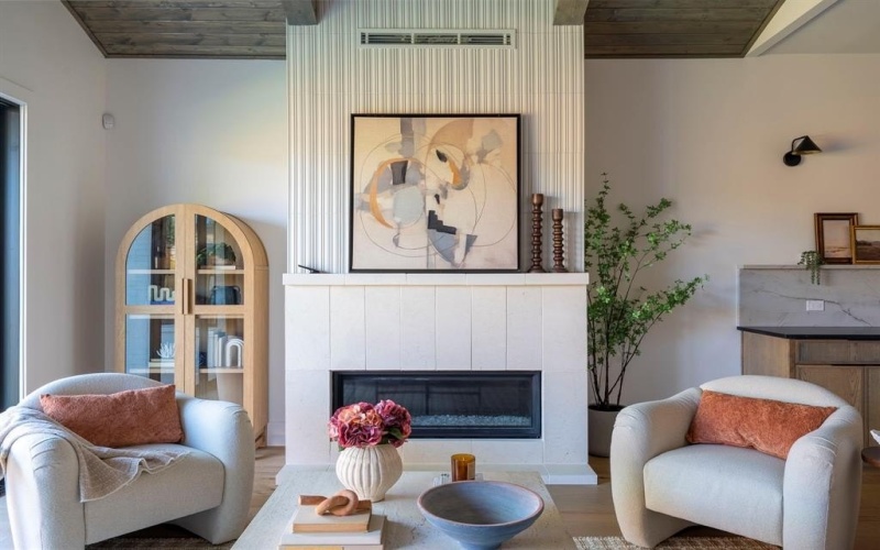 2971 Kosse Court, Grapevine, TX 76051, 4 Bedrooms Bedrooms, ,5 BathroomsBathrooms,Residential,For Sale,2971 Kosse Court,0,21078575