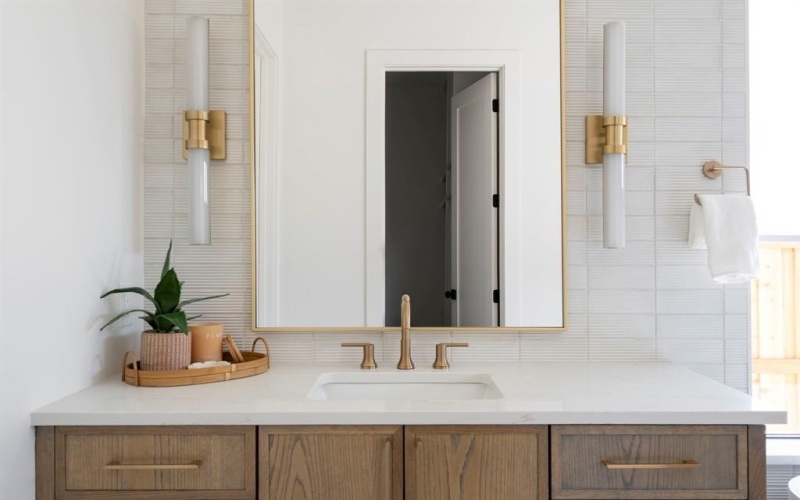 2971 Kosse Court, Grapevine, TX 76051, 4 Bedrooms Bedrooms, ,5 BathroomsBathrooms,Residential,For Sale,2971 Kosse Court,0,21078575