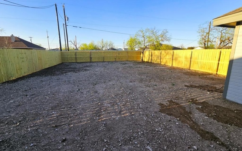 1718 La Follette St, San Angelo, TX 76905, 3 Habitaciones Habitaciones , ,2 BañosBaños,Residential,En Venta,1718 La Follette St,0,129270