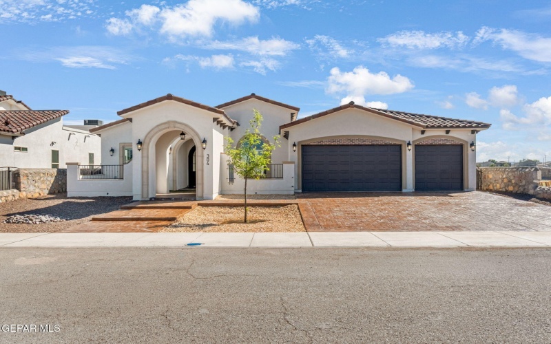 304 RIO DEL RANCHO Court, El Paso, TX 79932, 5 Bedrooms Bedrooms, ,1 BathroomBathrooms,Residential,For Sale,304 RIO DEL RANCHO Court,0,930710