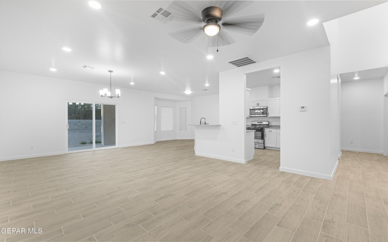 471 HUEREQUE Drive unit: #A ##A, Socorro, TX 79927, 3 Bedrooms Bedrooms, ,2 BathroomsBathrooms,Residential Multi Family,For Sale,471 HUEREQUE Drive unit: #A,0,931518
