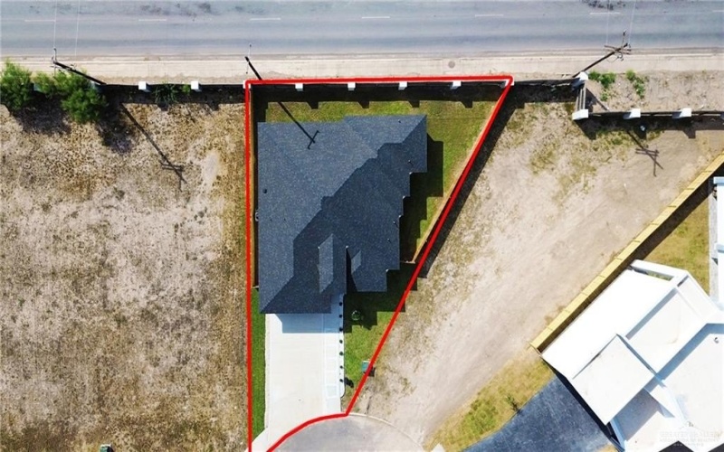 2112 N 28th Street, Hidalgo, TX 78557, 3 Bedrooms Bedrooms, ,2 BathroomsBathrooms,Residential,For Sale,2112 N 28th Street,0,482447