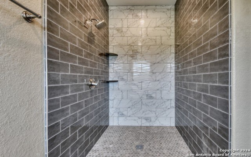 954 Ridge Trail, Spring Branch, TX 78070, 3 Bedrooms Bedrooms, ,2 BathroomsBathrooms,Residential,For Sale,954 Ridge Trail,0,1912886