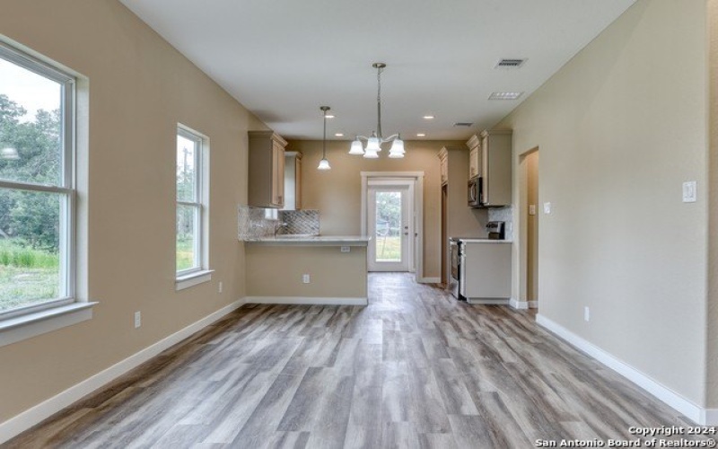 954 Ridge Trail, Spring Branch, TX 78070, 3 Bedrooms Bedrooms, ,2 BathroomsBathrooms,Residential,For Sale,954 Ridge Trail,0,1912886