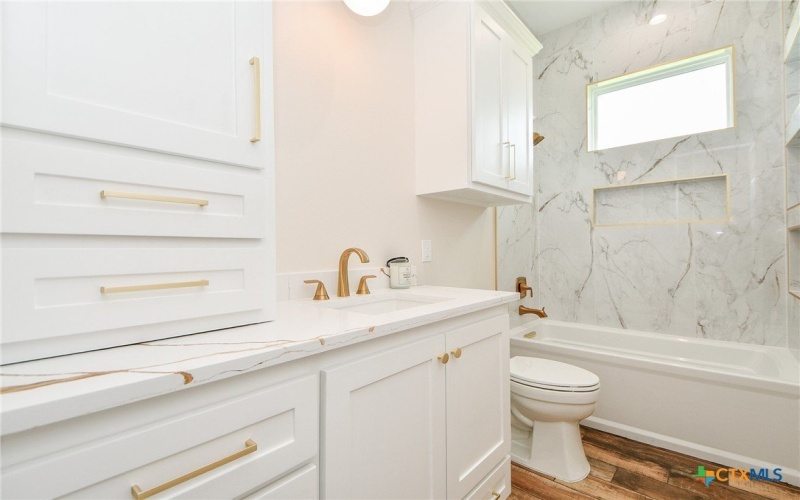 595 Buckskin Drive, Palacios, TX 77465, 3 Bedrooms Bedrooms, ,2 BathroomsBathrooms,Residential,For Sale,595 Buckskin Drive,0,594537