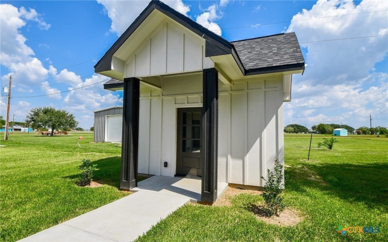 595 Buckskin Drive, Palacios, TX 77465, 3 Bedrooms Bedrooms, ,2 BathroomsBathrooms,Residential,For Sale,595 Buckskin Drive,0,594537