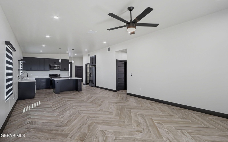 1336 Syrian Desert Drive, Chaparral, NM 88081, 4 Habitaciones Habitaciones , ,1 BañoBaños,Residential,En Venta,1336 Syrian Desert Drive,0,931521