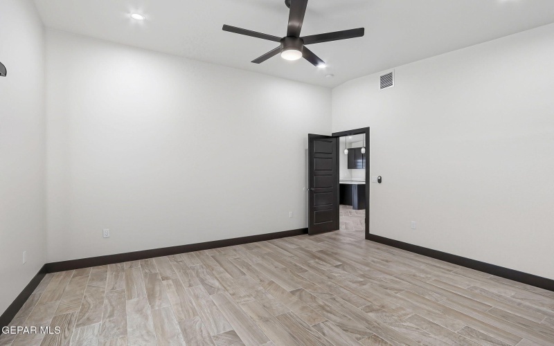 1336 Syrian Desert Drive, Chaparral, NM 88081, 4 Habitaciones Habitaciones , ,1 BañoBaños,Residential,En Venta,1336 Syrian Desert Drive,0,931521