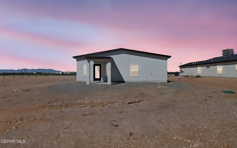 1336 Syrian Desert Drive, Chaparral, NM 88081, 4 Habitaciones Habitaciones , ,1 BañoBaños,Residential,En Venta,1336 Syrian Desert Drive,0,931521