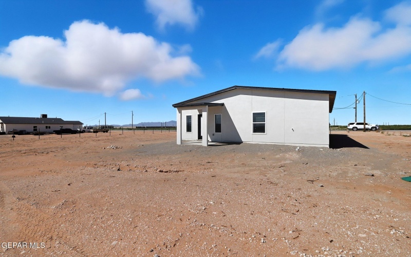 1336 Syrian Desert Drive, Chaparral, NM 88081, 4 Habitaciones Habitaciones , ,1 BañoBaños,Residential,En Venta,1336 Syrian Desert Drive,0,931521