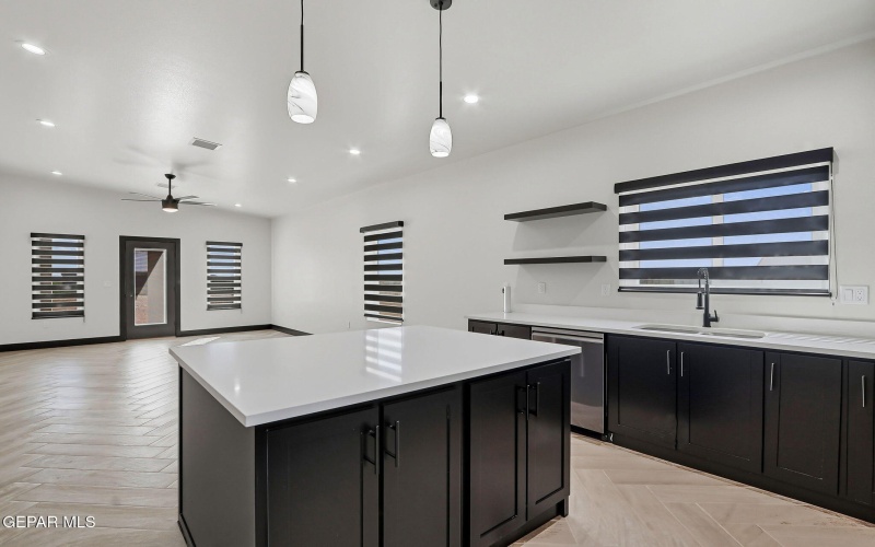 1336 Syrian Desert Drive, Chaparral, NM 88081, 4 Habitaciones Habitaciones , ,1 BañoBaños,Residential,En Venta,1336 Syrian Desert Drive,0,931521